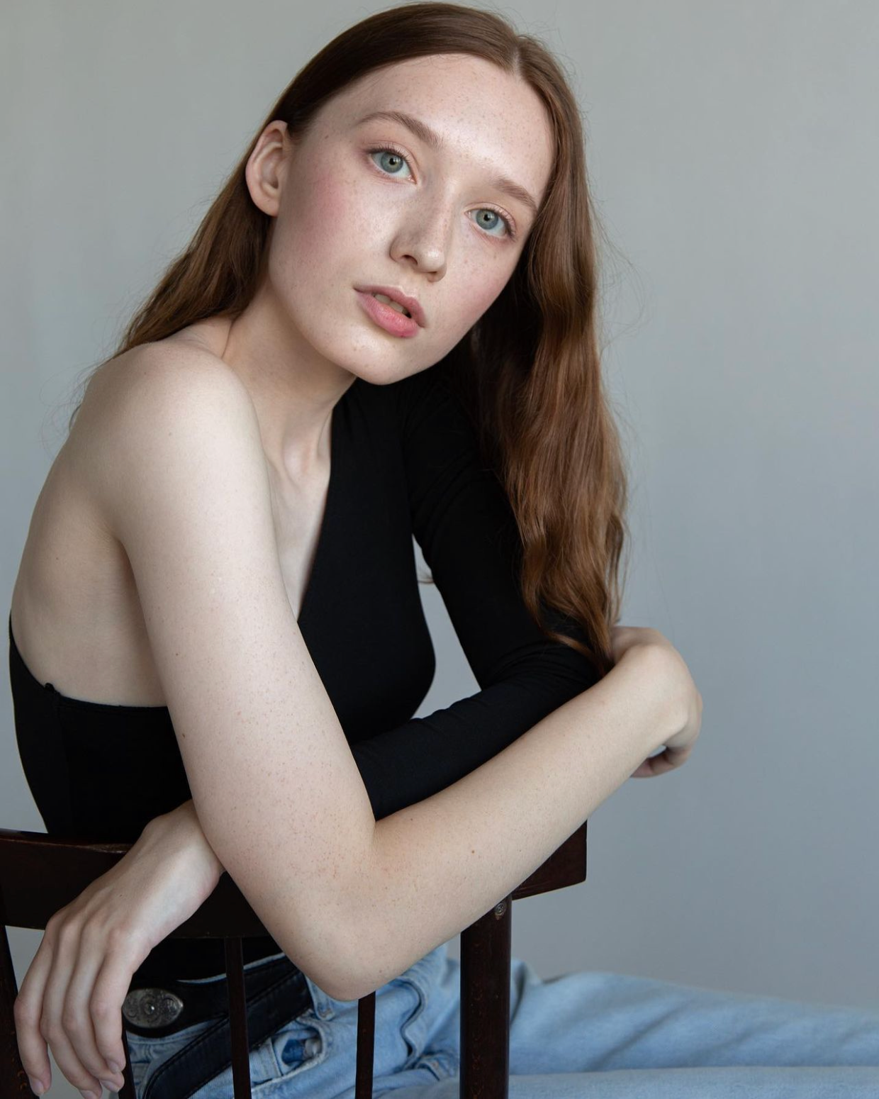 Яна. Коммерческий контент фотограф для маркетплейсов в Новосибирске