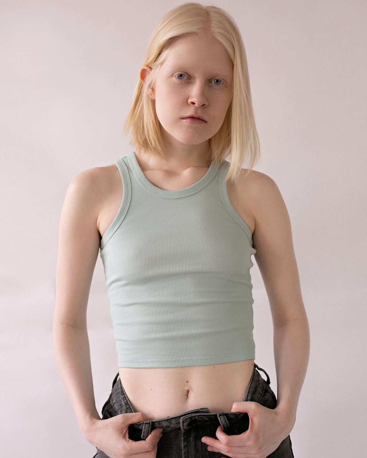 Милена. Коммерческий контент фотограф для маркетплейсов в Новосибирске