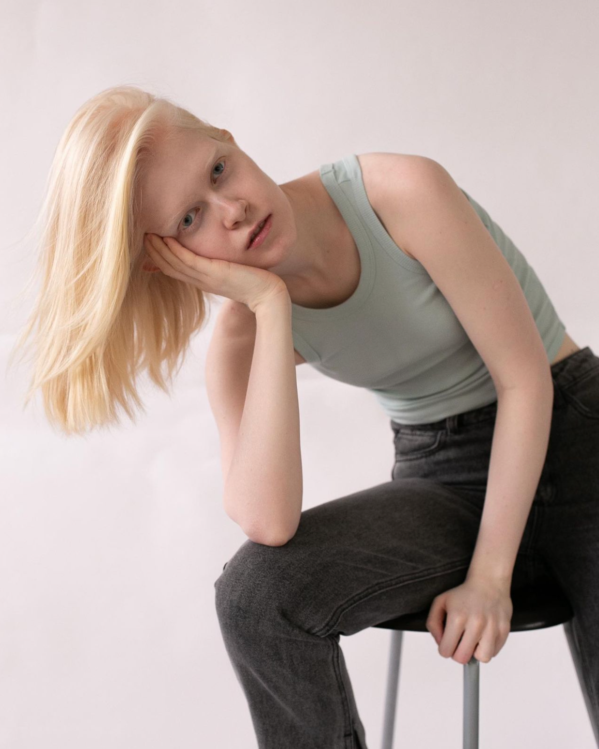 Милена. Коммерческий контент фотограф для маркетплейсов в Новосибирске