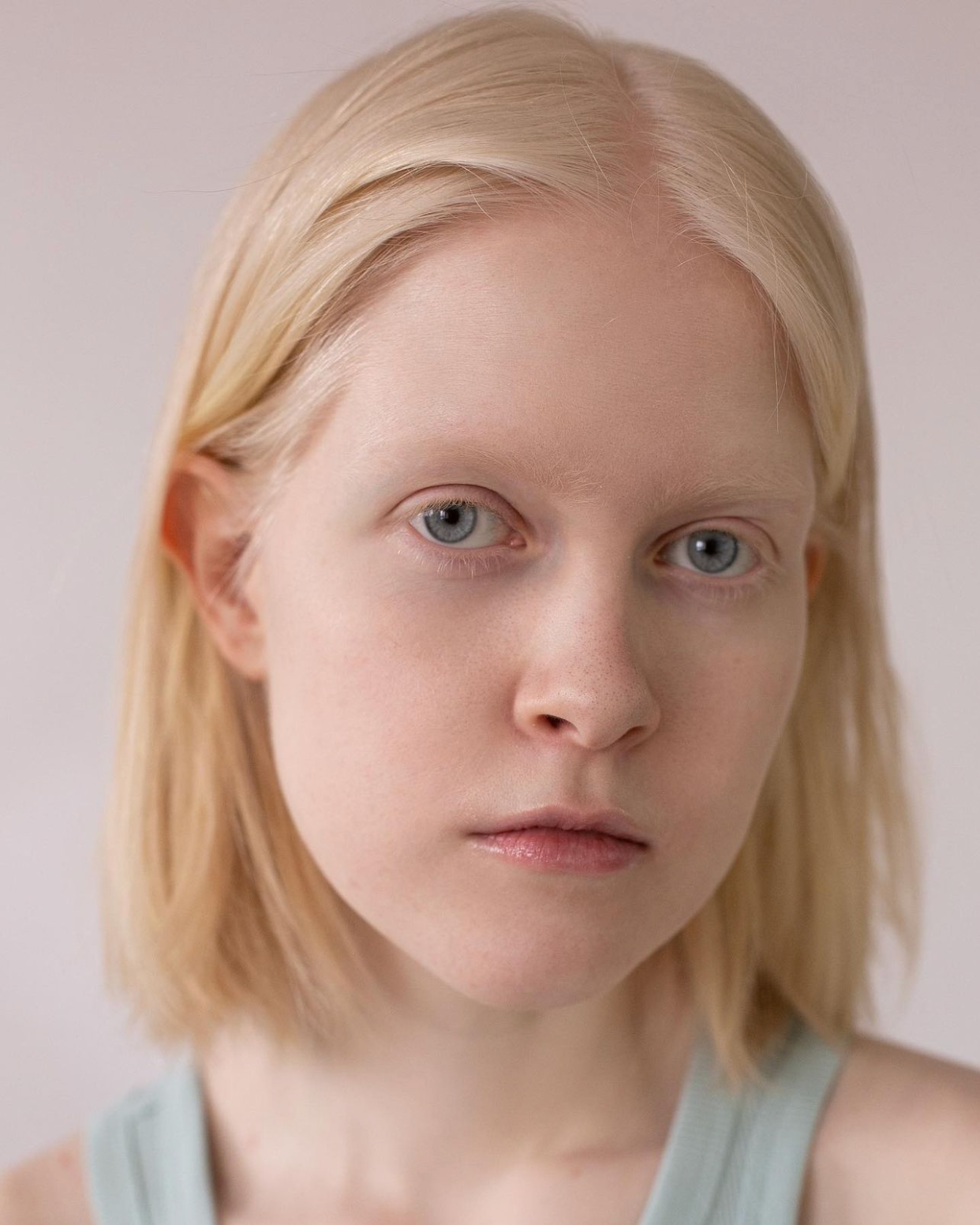 Милена. Коммерческий контент фотограф для маркетплейсов в Новосибирске