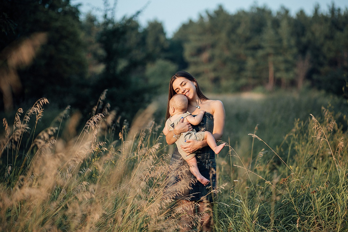 Семейная фотосессия на природе. Семейный фотограф ЕЛЕНА ШАФИГУЛИНА