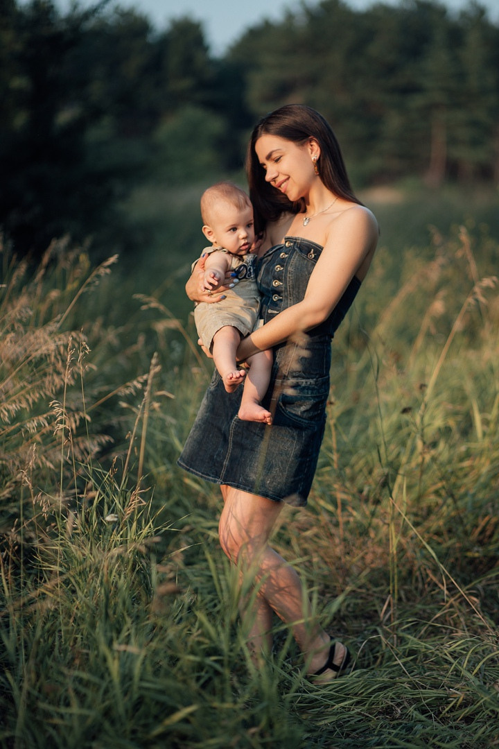 Семейная фотосессия на природе. Семейный фотограф ЕЛЕНА ШАФИГУЛИНА