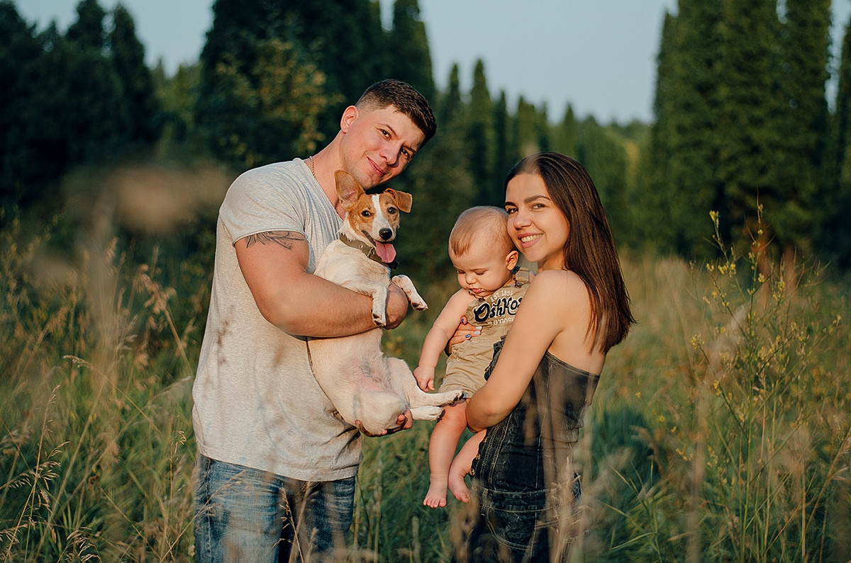 Семейная фотосессия на природе. Семейный фотограф ЕЛЕНА ШАФИГУЛИНА