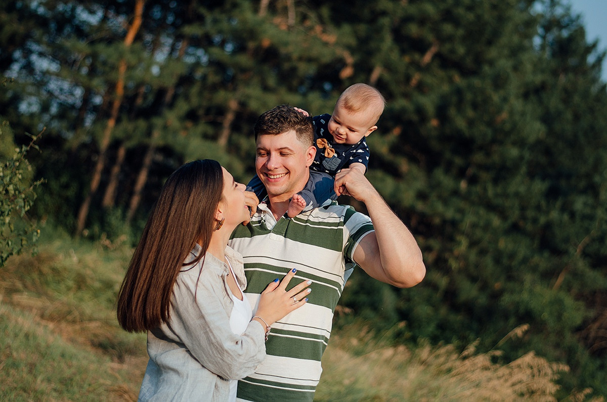 Семейная фотосессия на природе. Семейный фотограф ЕЛЕНА ШАФИГУЛИНА