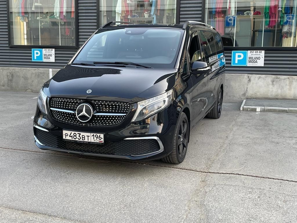 Аренда Mercedes V-Class в Екатеринбурге: Комфорт и Стиль