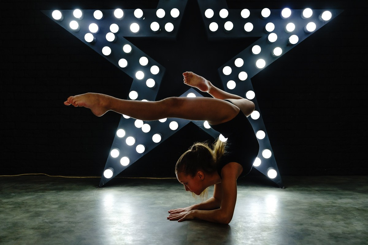 Студийная съемка эстетической гимнастики. Репортажный и семейный фотограф в Санкт-Петербурге Тарас Марченко