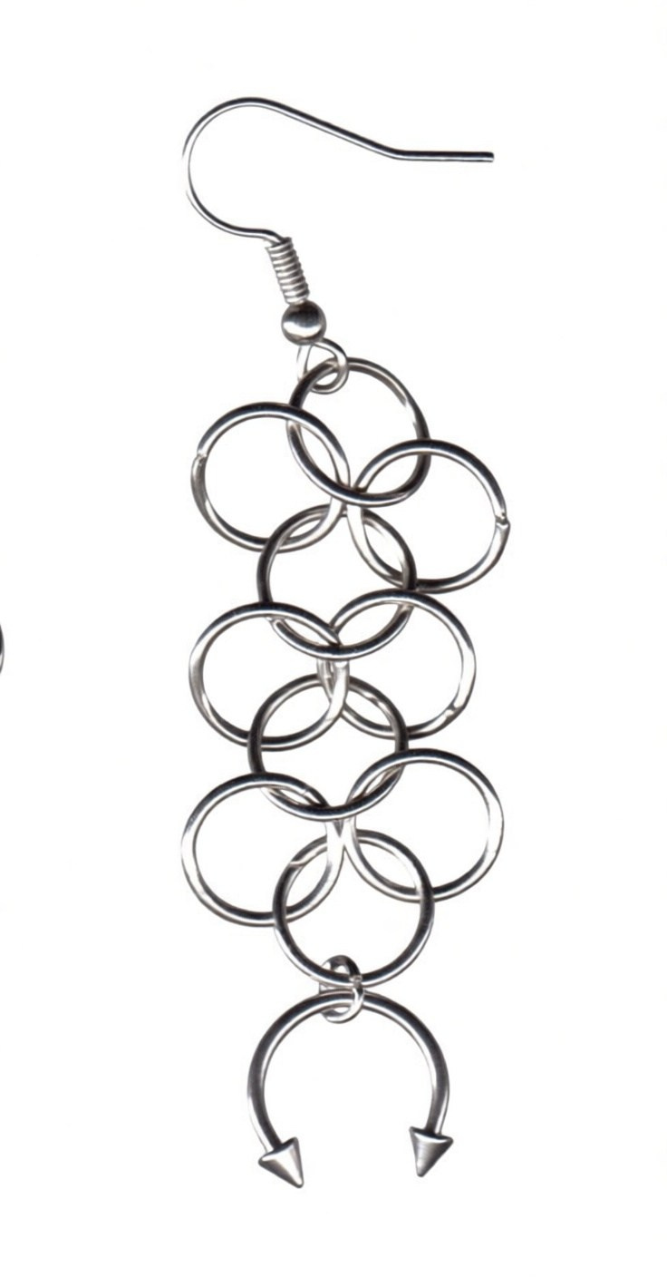 Сережки из кольчуги. Украшения из кольчуги в Москве Соня Спросонья