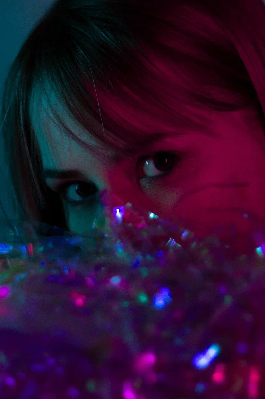 Голографик. Katrin Rosevelli твой персональный фотограф