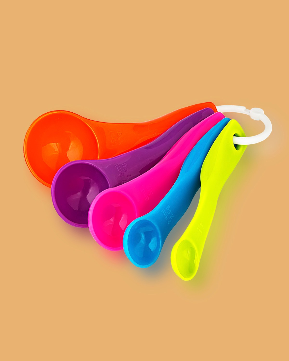 Фотограф и графический дизайнер Владимир Пуставетов