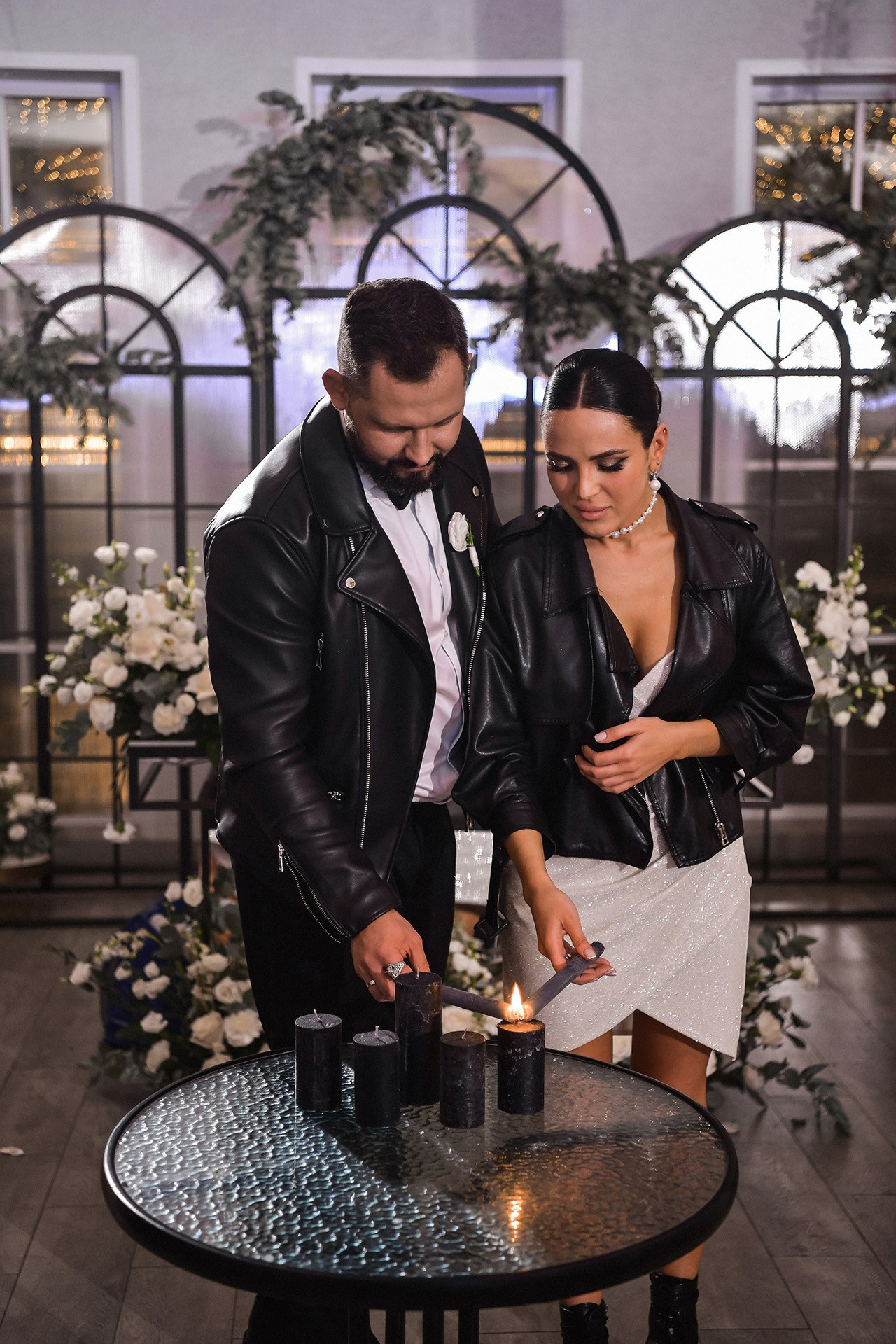 🔥 Саша и Катя — драйвовая свадебная вечеринка Красноярска в Шато white. 📸 Свадебный и семейный фотограф в Красноярске Тихомиров Евгений | 17 лет опыта | 800+ свадеб