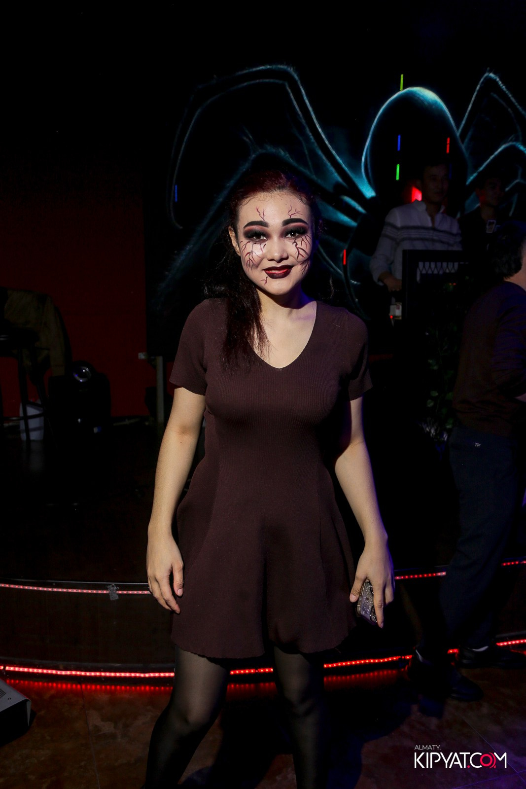 ARAGOSTA ДИСКО-БАР. КИПЯТКОМ АЛМАТЫ!