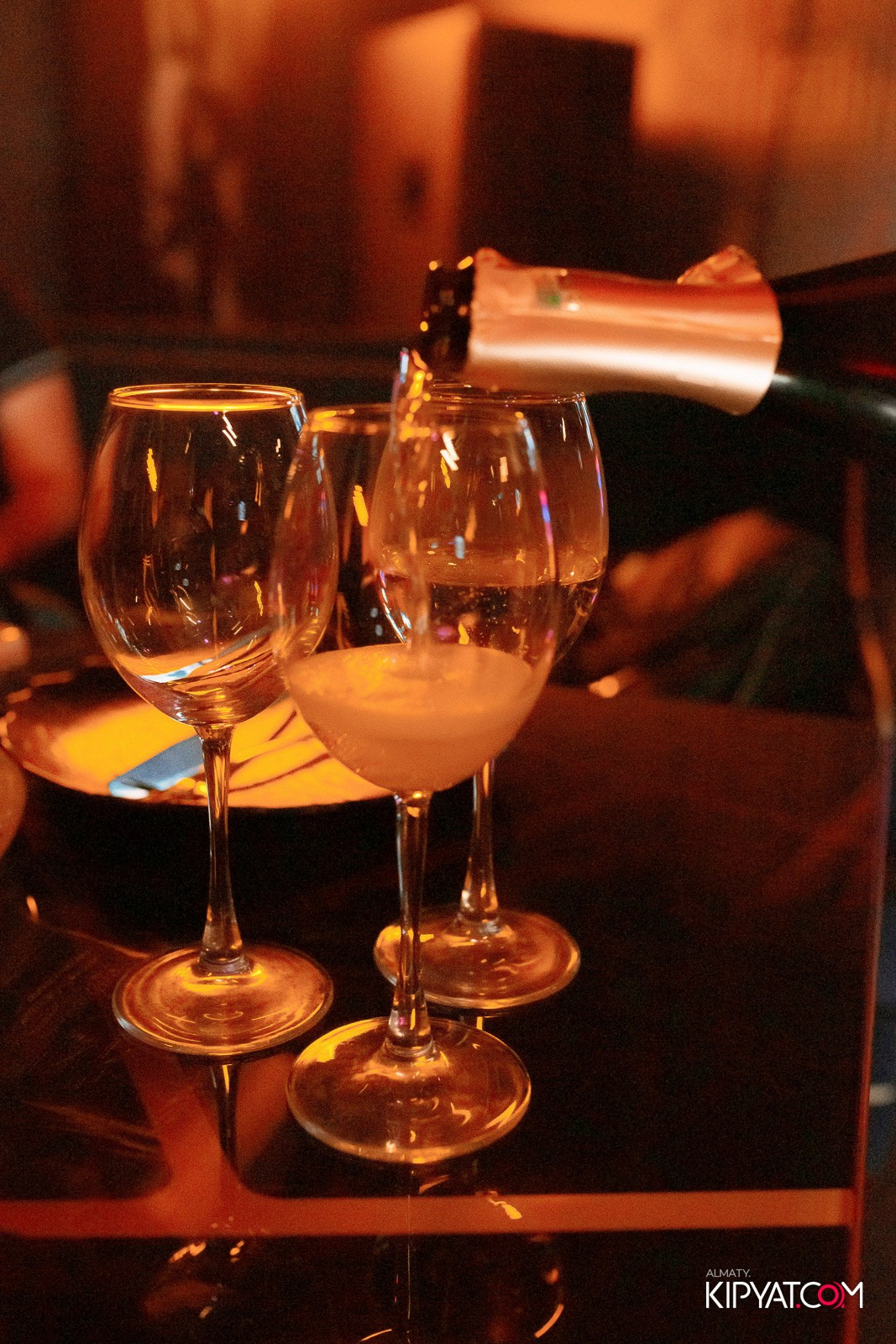 УХО И МЕДВЕДЬ НА ГАГАРИНА. КИПЯТКОМ АЛМАТЫ!