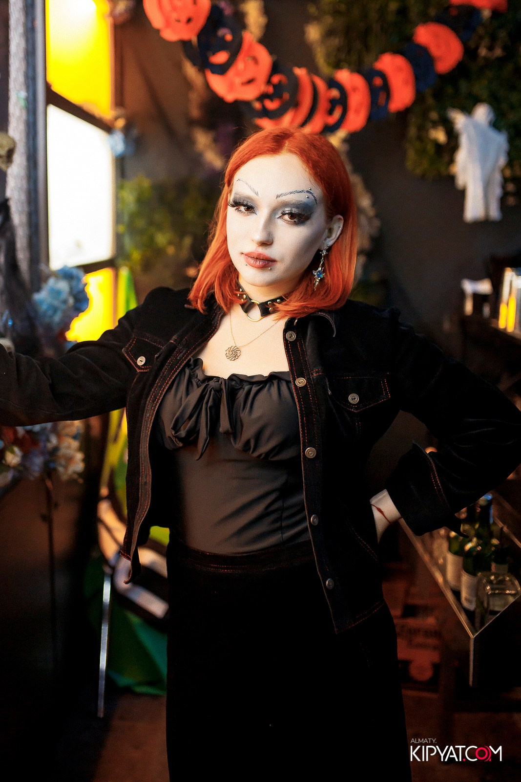 UYAT EMES BAR. КИПЯТКОМ АЛМАТЫ!