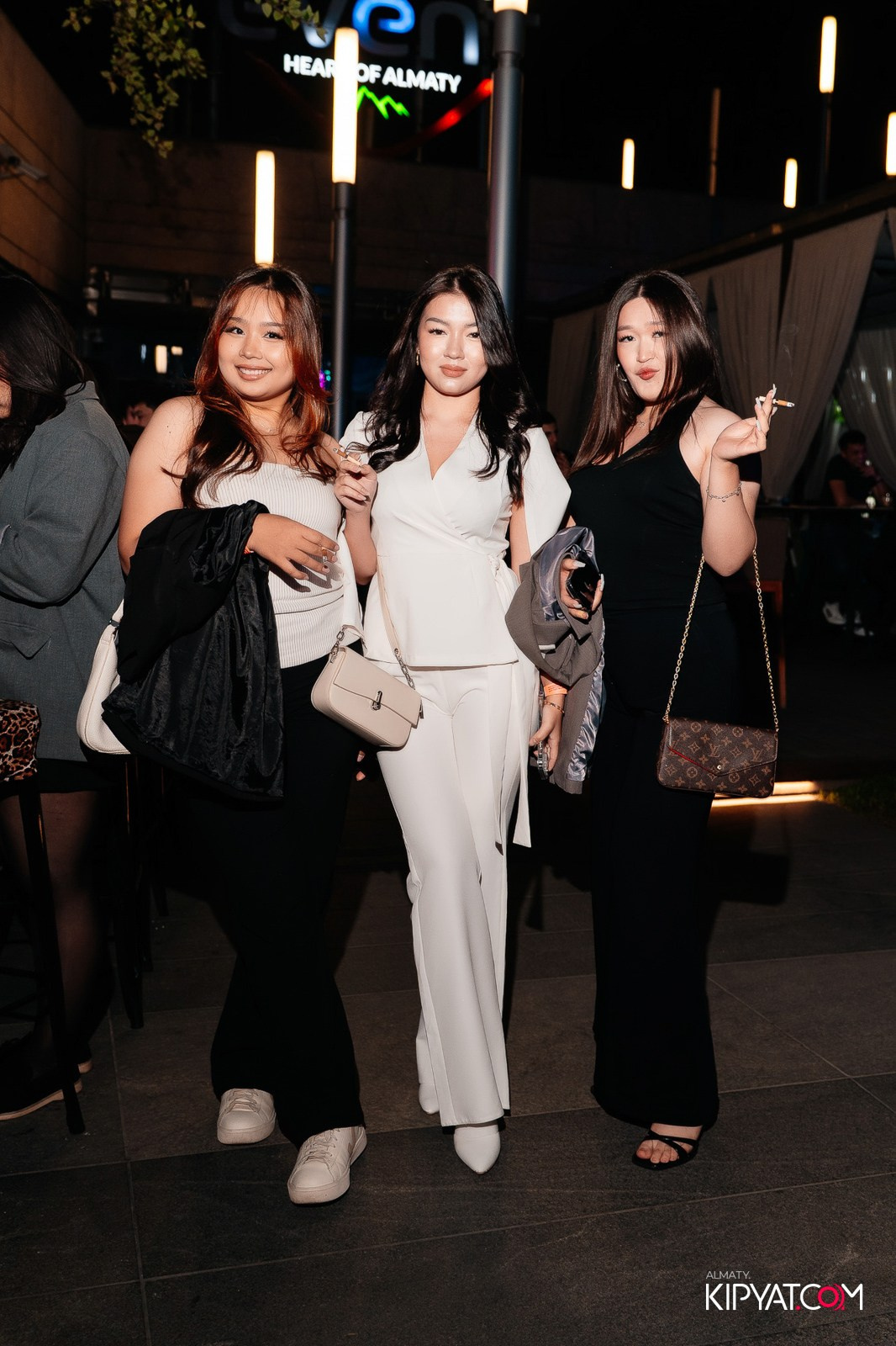 EVENT BAR. КИПЯТКОМ АЛМАТЫ!