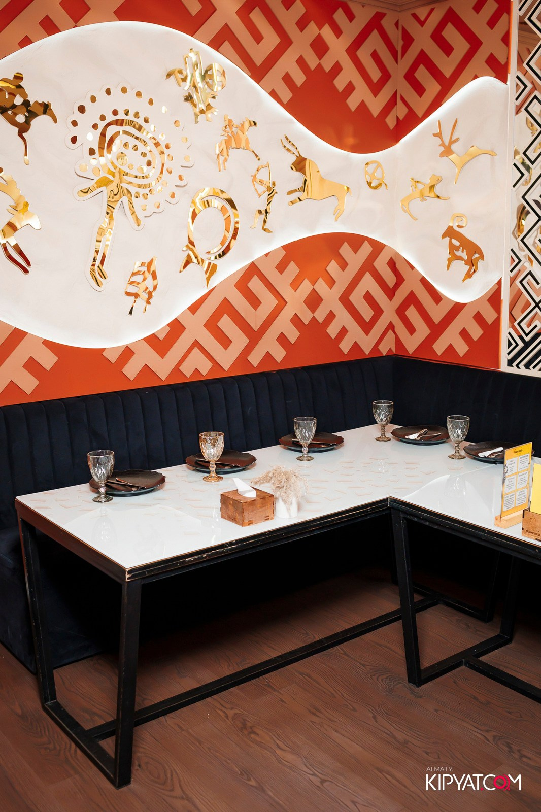 УХО И МЕДВЕДЬ НА ГАГАРИНА. КИПЯТКОМ АЛМАТЫ!