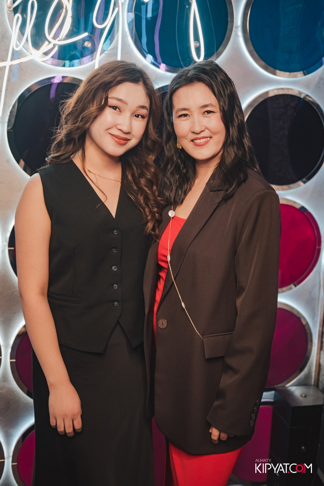 УХО И МЕДВЕДЬ НА ГАГАРИНА. КИПЯТКОМ АЛМАТЫ!