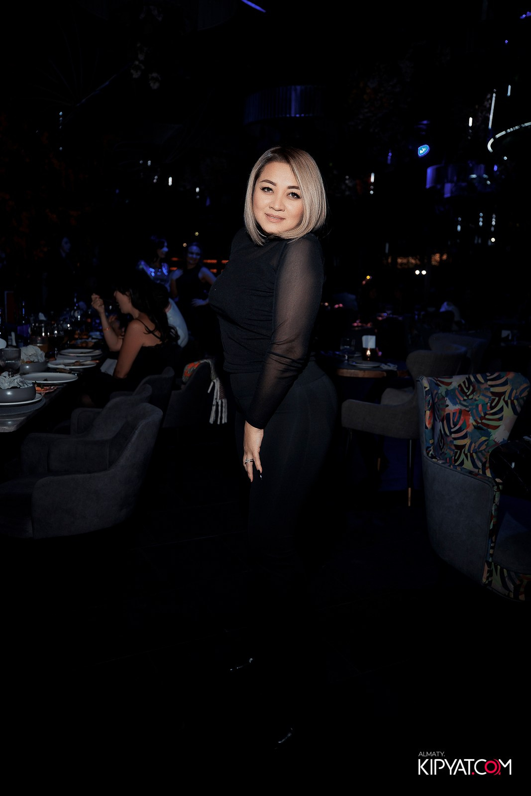 FRIENDS BAR & TERRACE. КИПЯТКОМ АЛМАТЫ!