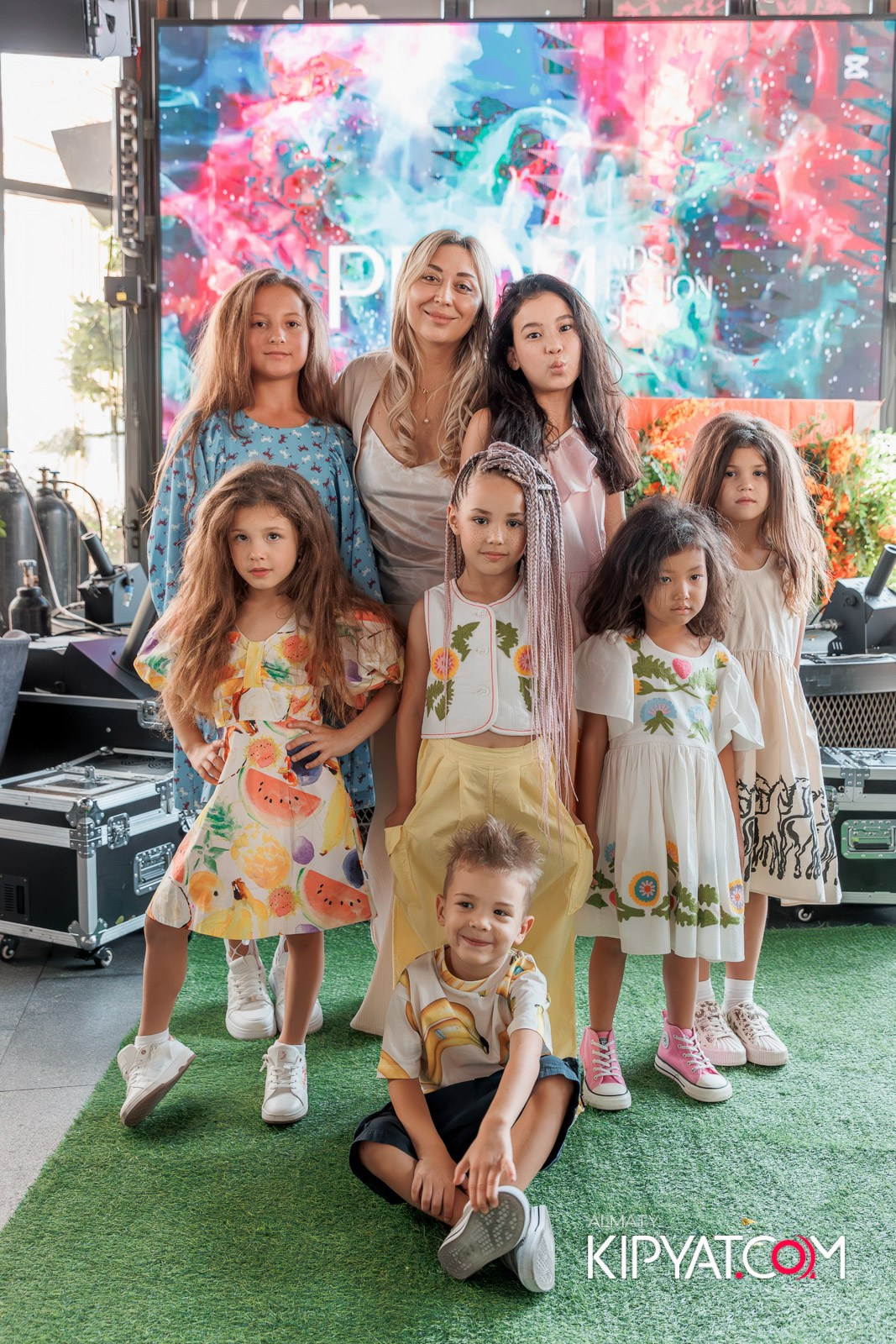 PROM KIDS FASHION SHOW. КИПЯТКОМ АЛМАТЫ!