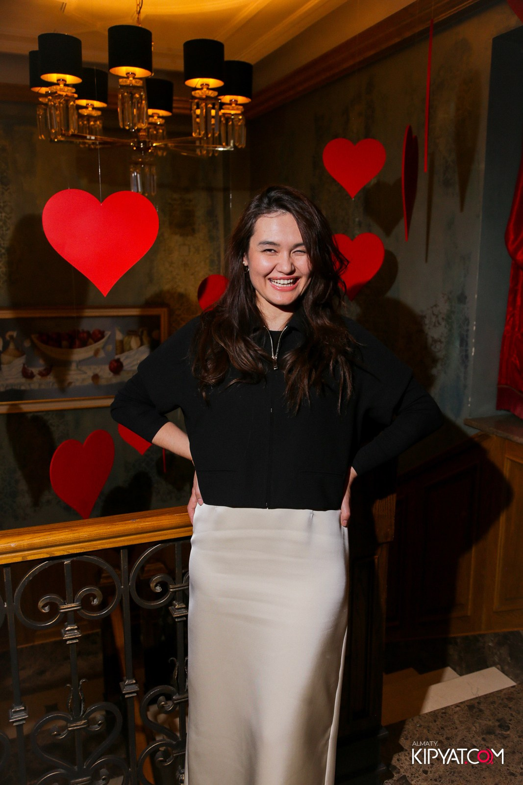 РЕСТОРАН ALAZANI НА КАБАНБАЙ БАТЫРА. КИПЯТКОМ АЛМАТЫ!