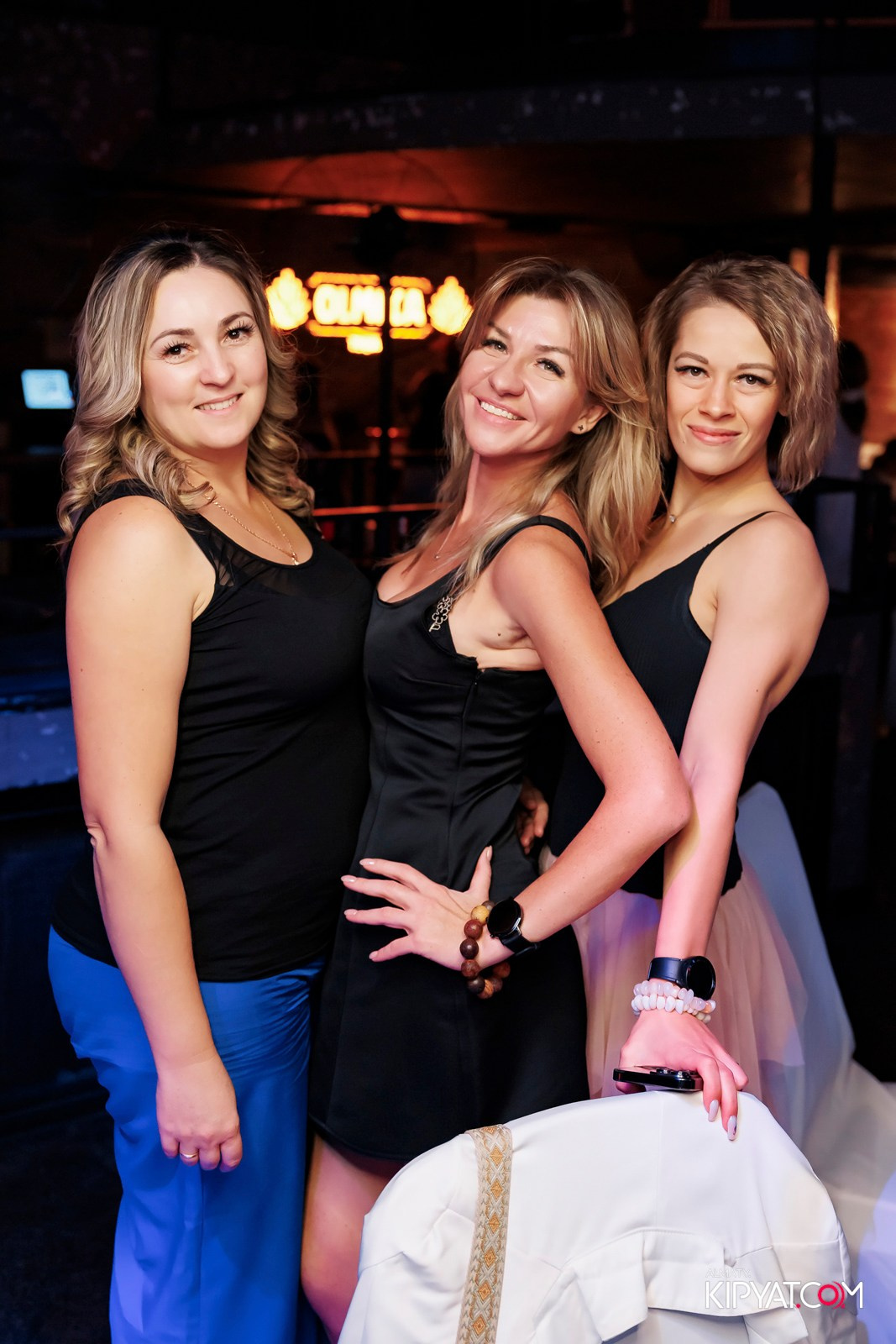 МУЗЫКАЛЬНОЕ ЛОТО В HIT RETRO. КИПЯТКОМ АЛМАТЫ!