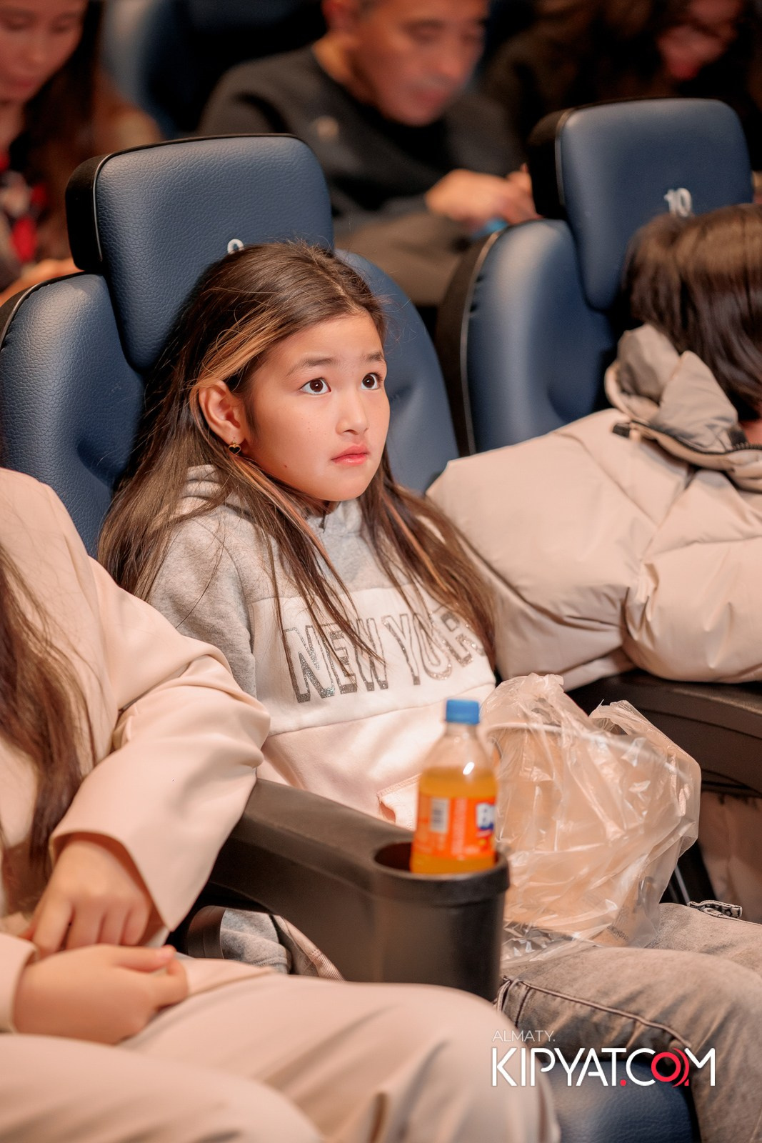 ПРЕЗЕНТАЦИЯ 9 ГРУППЫ КИНОПРОЕКТА «STARBALALAR». КИПЯТКОМ АЛМАТЫ!