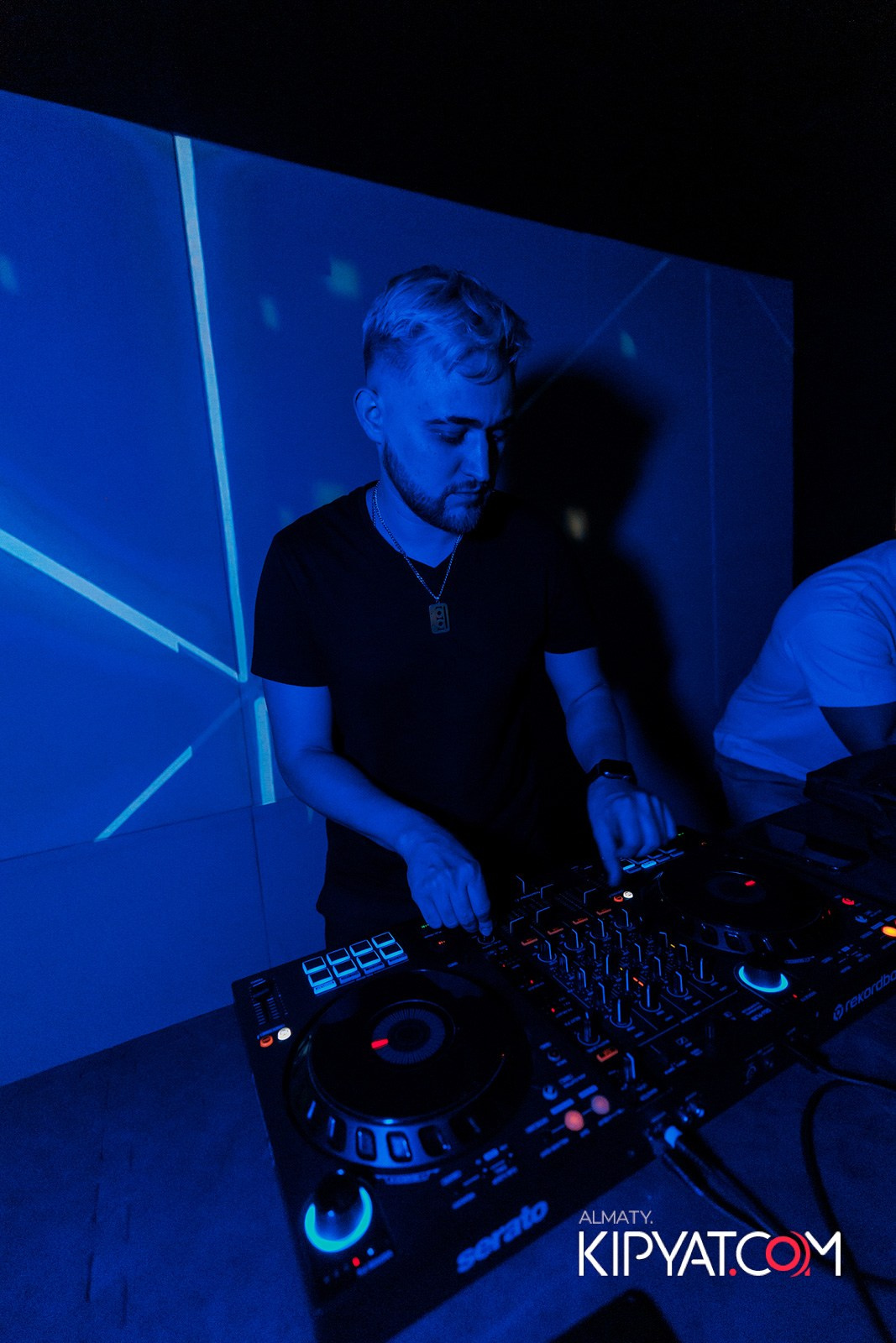 EVENT BAR. КИПЯТКОМ АЛМАТЫ!