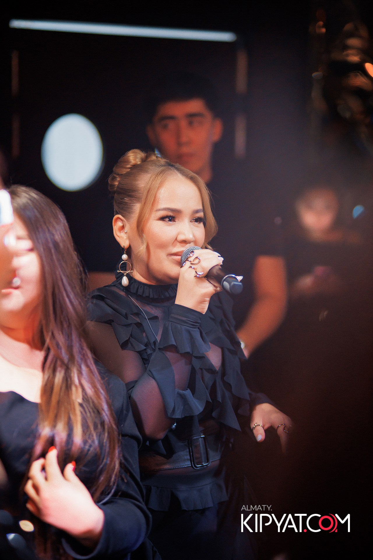 MOOD KARAOKE & TERRACE. КИПЯТКОМ АЛМАТЫ!