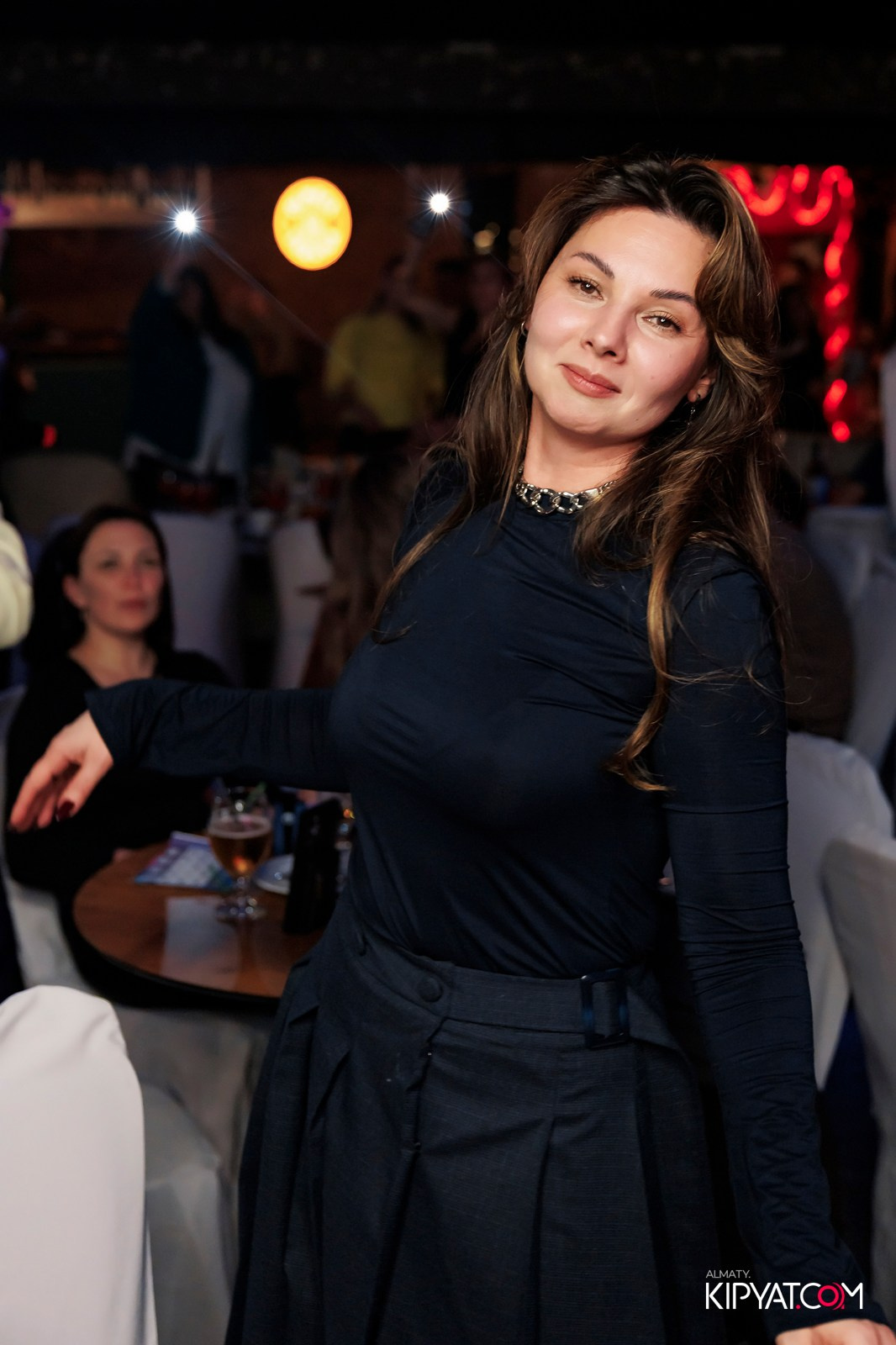 МУЗЫКАЛЬНОЕ ЛОТО В HIT RETRO. КИПЯТКОМ АЛМАТЫ! Фотосъемка мероприятий в Алматы