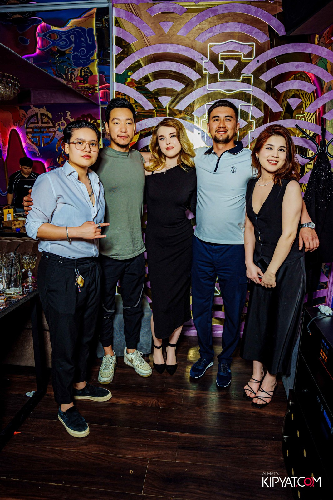 УХО И МЕДВЕДЬ НА САИНА. КИПЯТКОМ АЛМАТЫ!