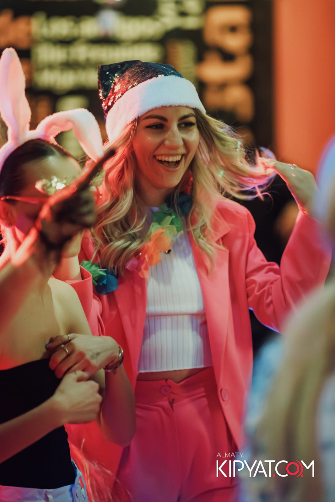 ШАШЛЫКОФФ. КИПЯТКОМ АЛМАТЫ!