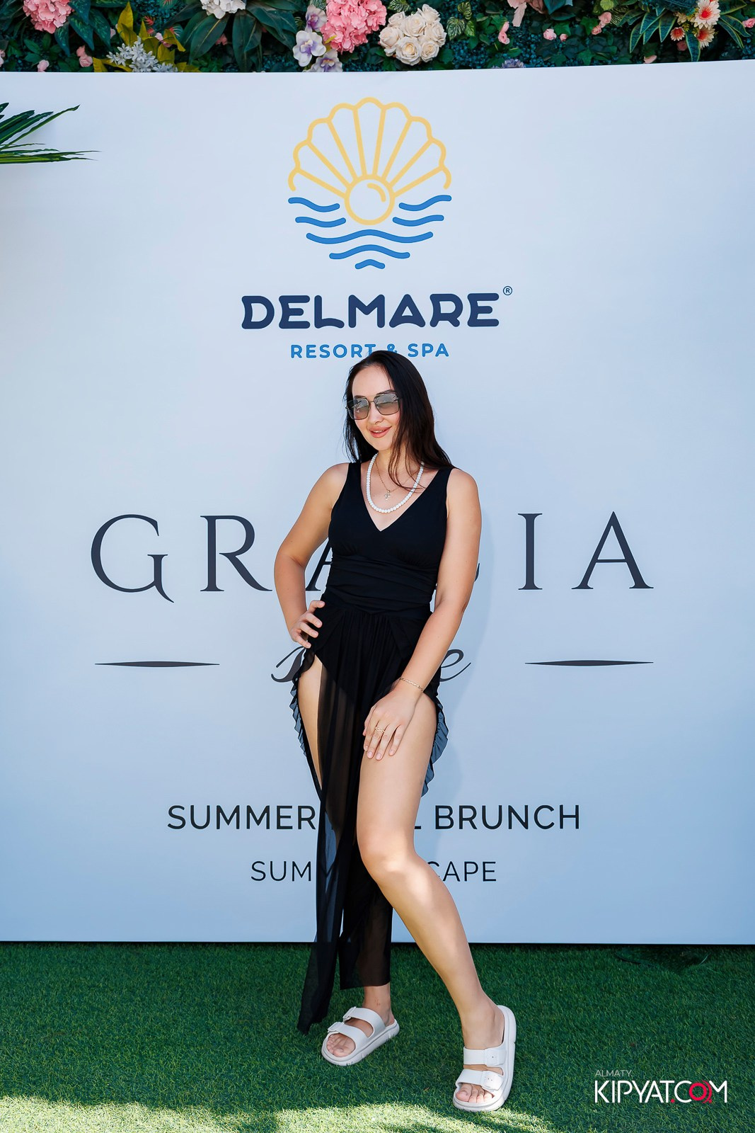 ЗАКРЫТАЯ ВЕЧЕРИНКА В ЧЕСТЬ ОТКРЫТИЯ СЕЗОНА SUMMER POOL BRUNCH. КИПЯТКОМ АЛМАТЫ! Фотосъемка мероприятий в Алматы