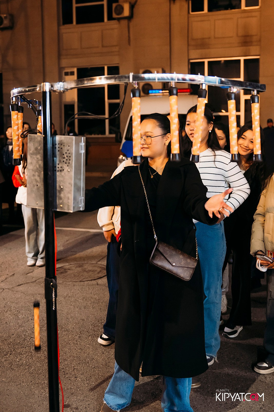 КОНЦЕРТ МИРАСА ЖУГУНУСОВА НА ЦЕНТРАЛЬНОМ СТАДИОНЕ. КИПЯТКОМ АЛМАТЫ!