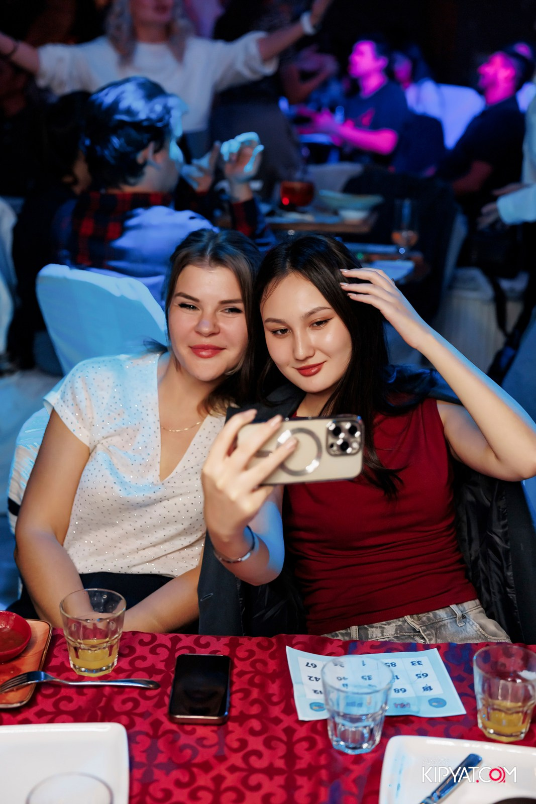 МУЗЫКАЛЬНОЕ ЛОТО В HIT RETRO. КИПЯТКОМ АЛМАТЫ!