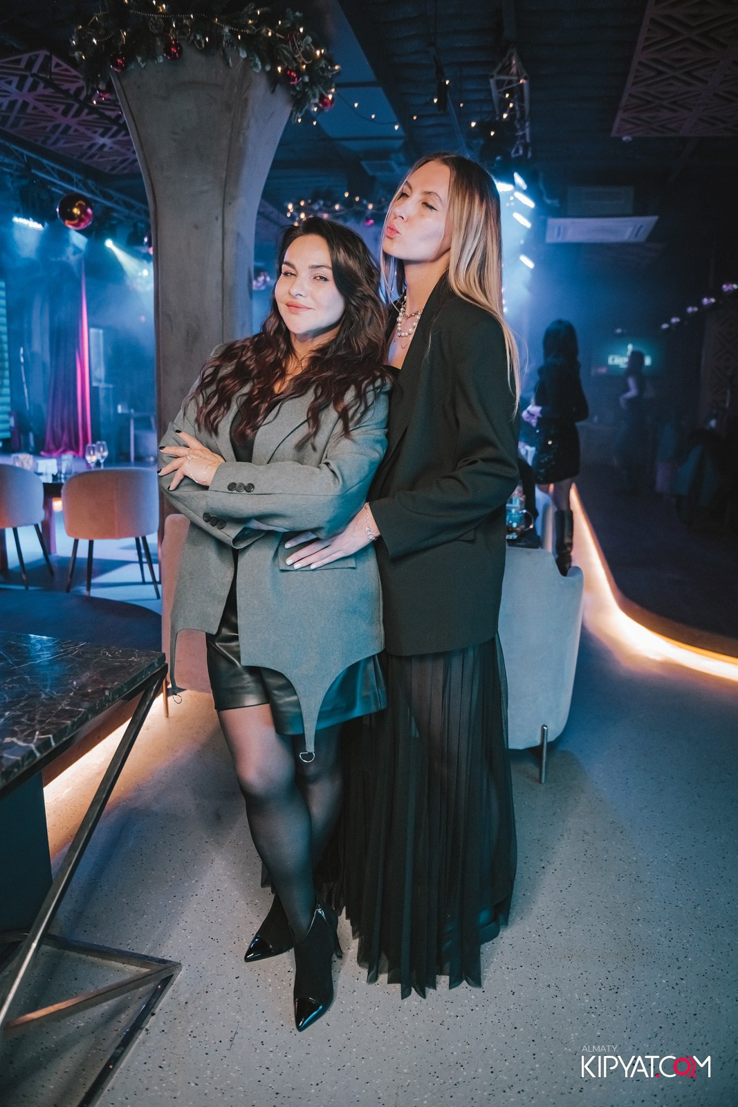 LAUREATE GRANDE CAFE. КИПЯТКОМ АЛМАТЫ!