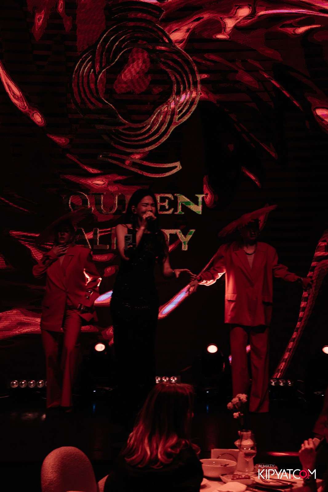 QUEEN. КИПЯТКОМ АЛМАТЫ!