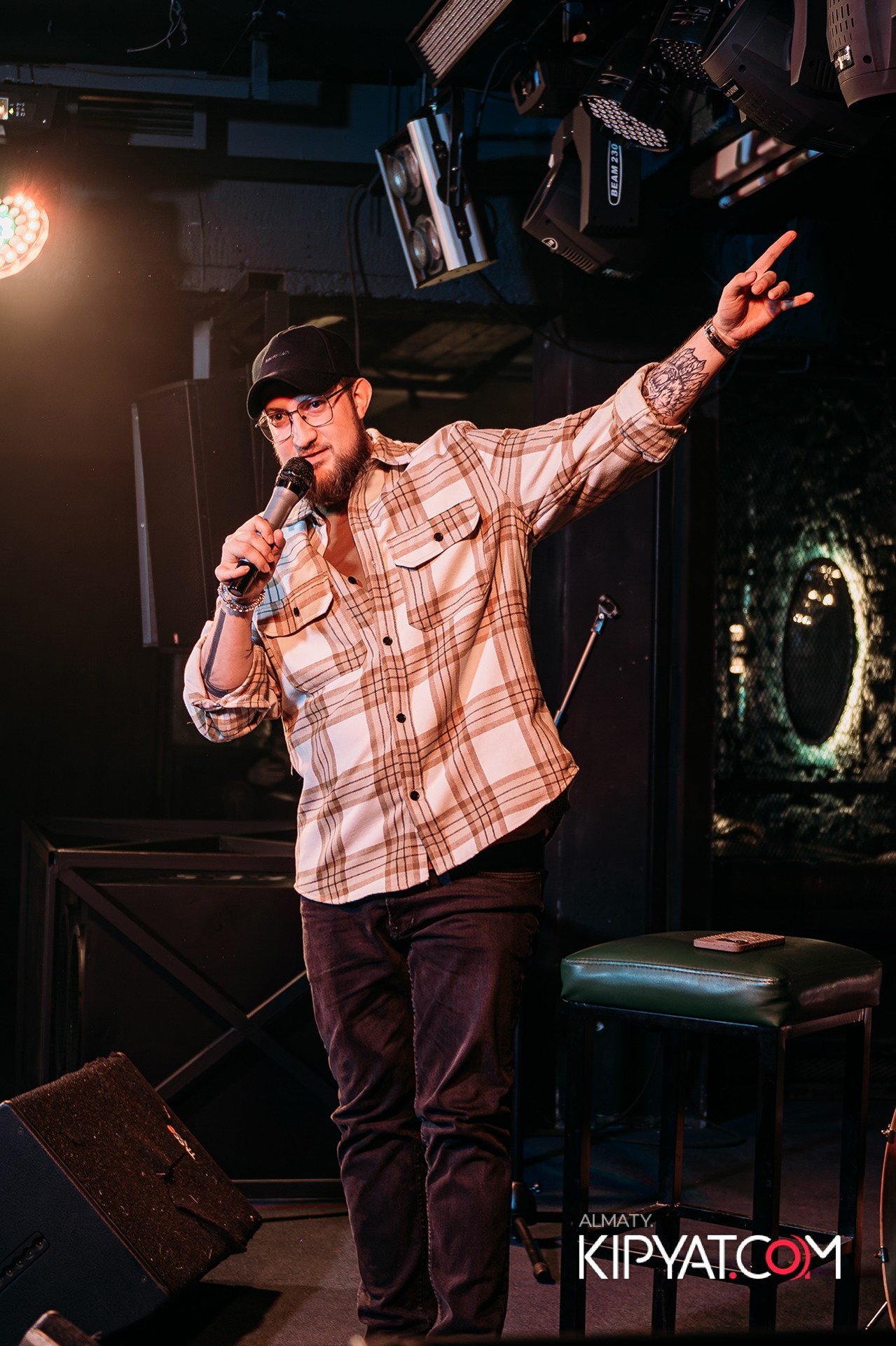 СОЛЬНЫЙ STAND UP КОНЦЕРТ АЛЕКСАНДРА МЕРКУЛЯ. КИПЯТКОМ АЛМАТЫ!