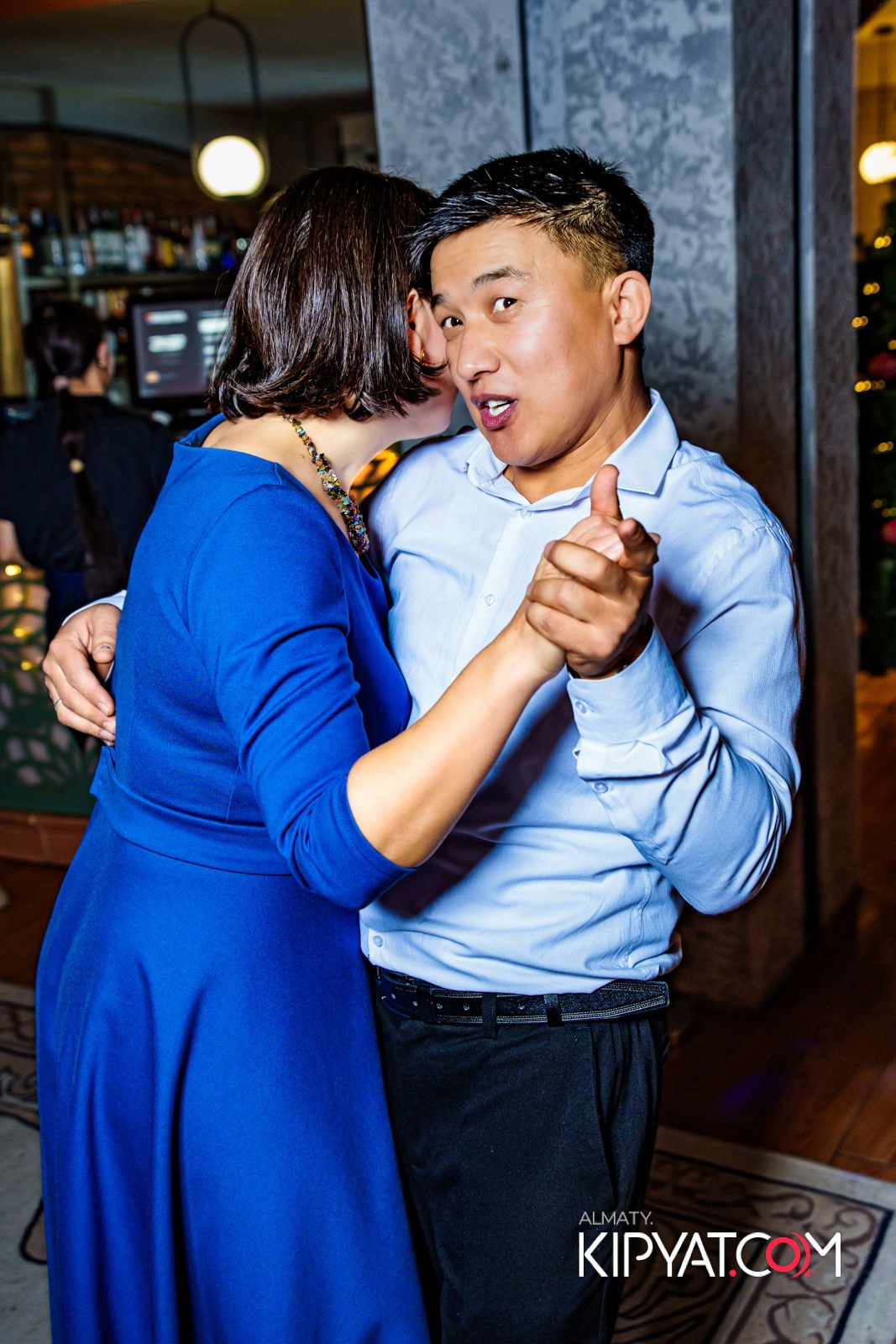 ГРУЗИНСКИЙ ДВОР НА КАБАНБАЙ БАТЫРА. КИПЯТКОМ АЛМАТЫ!