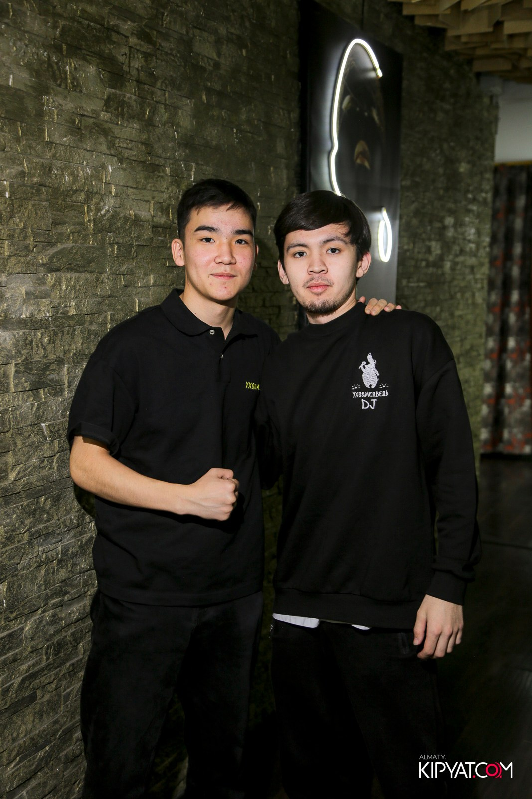 УХО И МЕДВЕДЬ НА САИНА. КИПЯТКОМ АЛМАТЫ!