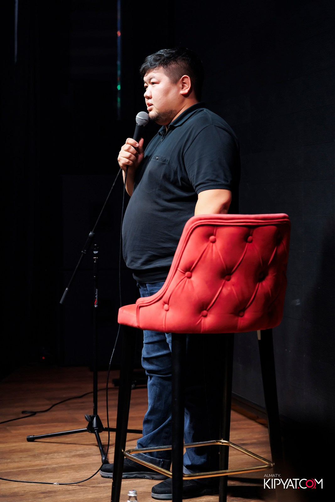 STAND UP КОНЦЕРТ АЛЕКСАНДРА МЕРКУЛЬ. КИПЯТКОМ АЛМАТЫ! Фотосъемка мероприятий в Алматы