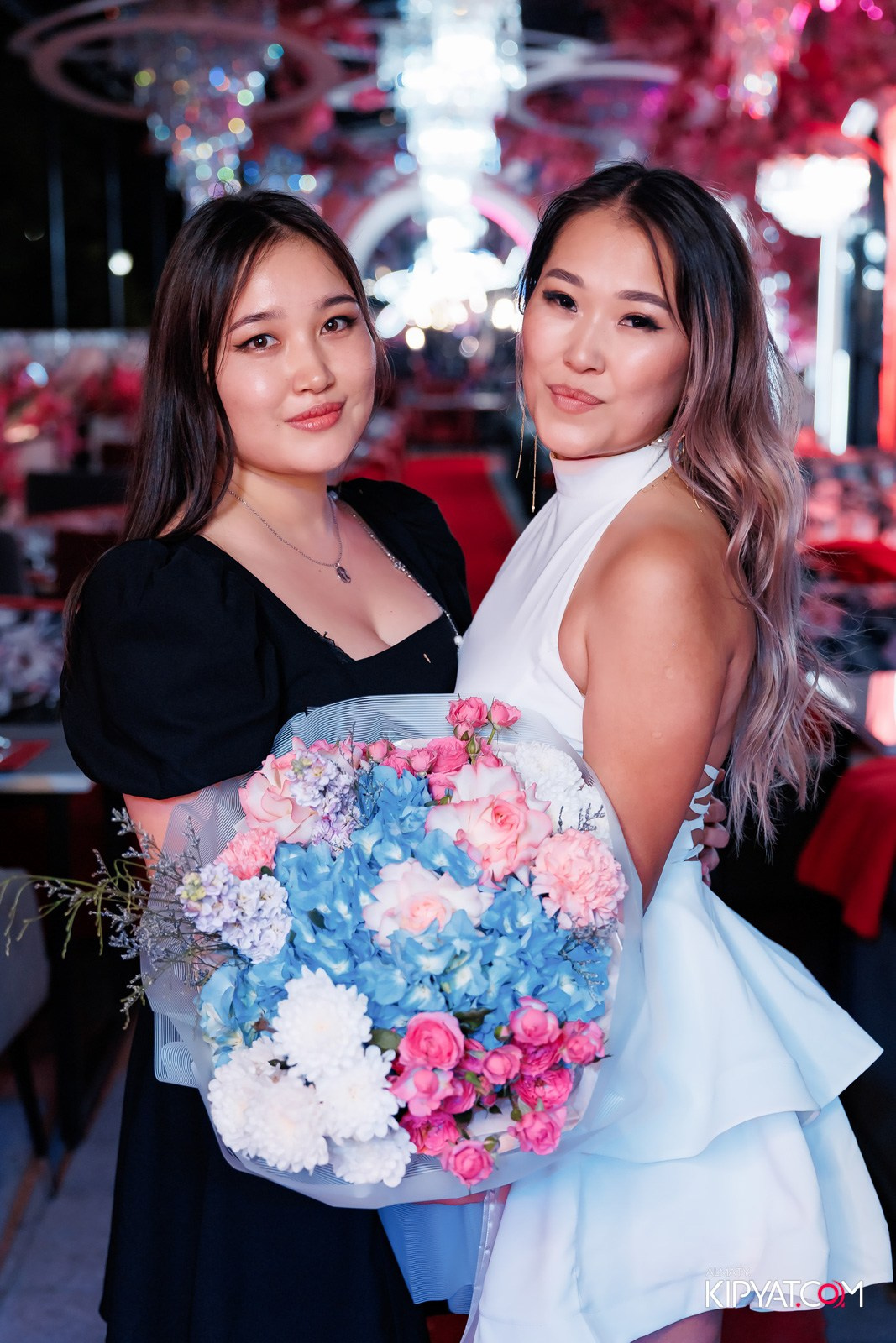 ЗАЯ, НА БИС. КИПЯТКОМ АЛМАТЫ!