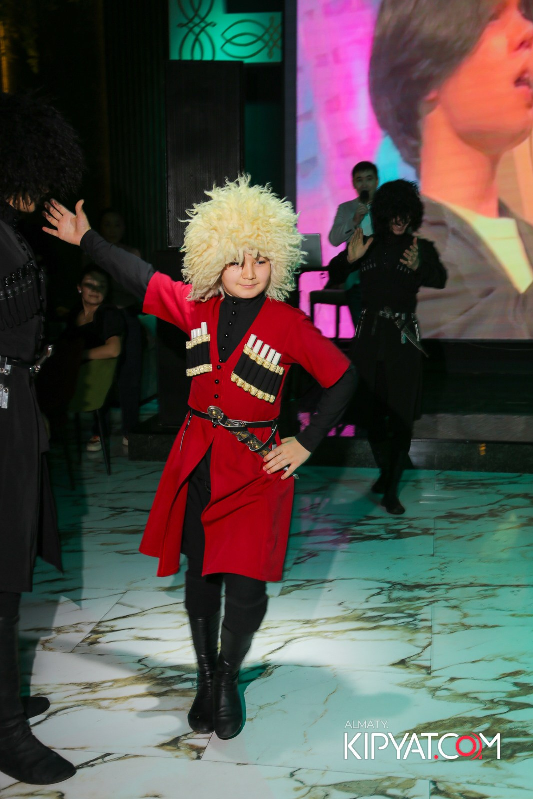 РЕСТОРАН РАХАТ. КИПЯТКОМ АЛМАТЫ!