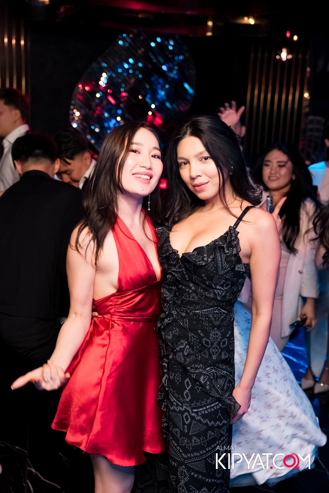 MOOD KARAOKE & TERRACE. КИПЯТКОМ АЛМАТЫ!