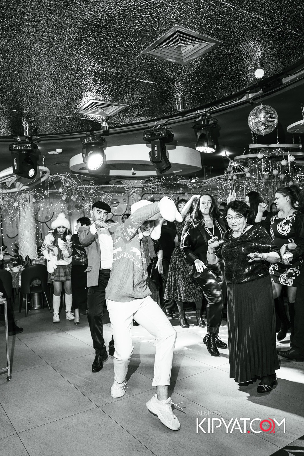 FORT VERNYI. КИПЯТКОМ АЛМАТЫ!