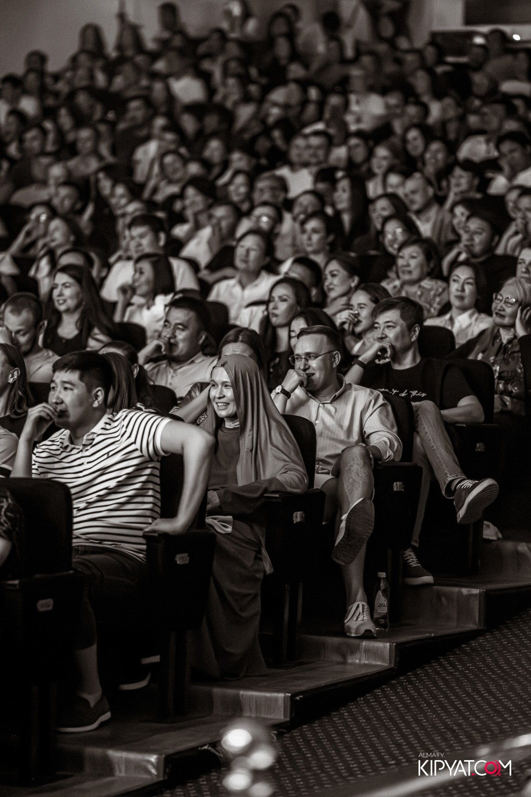 STAND UP КОНЦЕРТ АЛЕКСАНДА МЕРКУЛЬ. КИПЯТКОМ АЛМАТЫ!