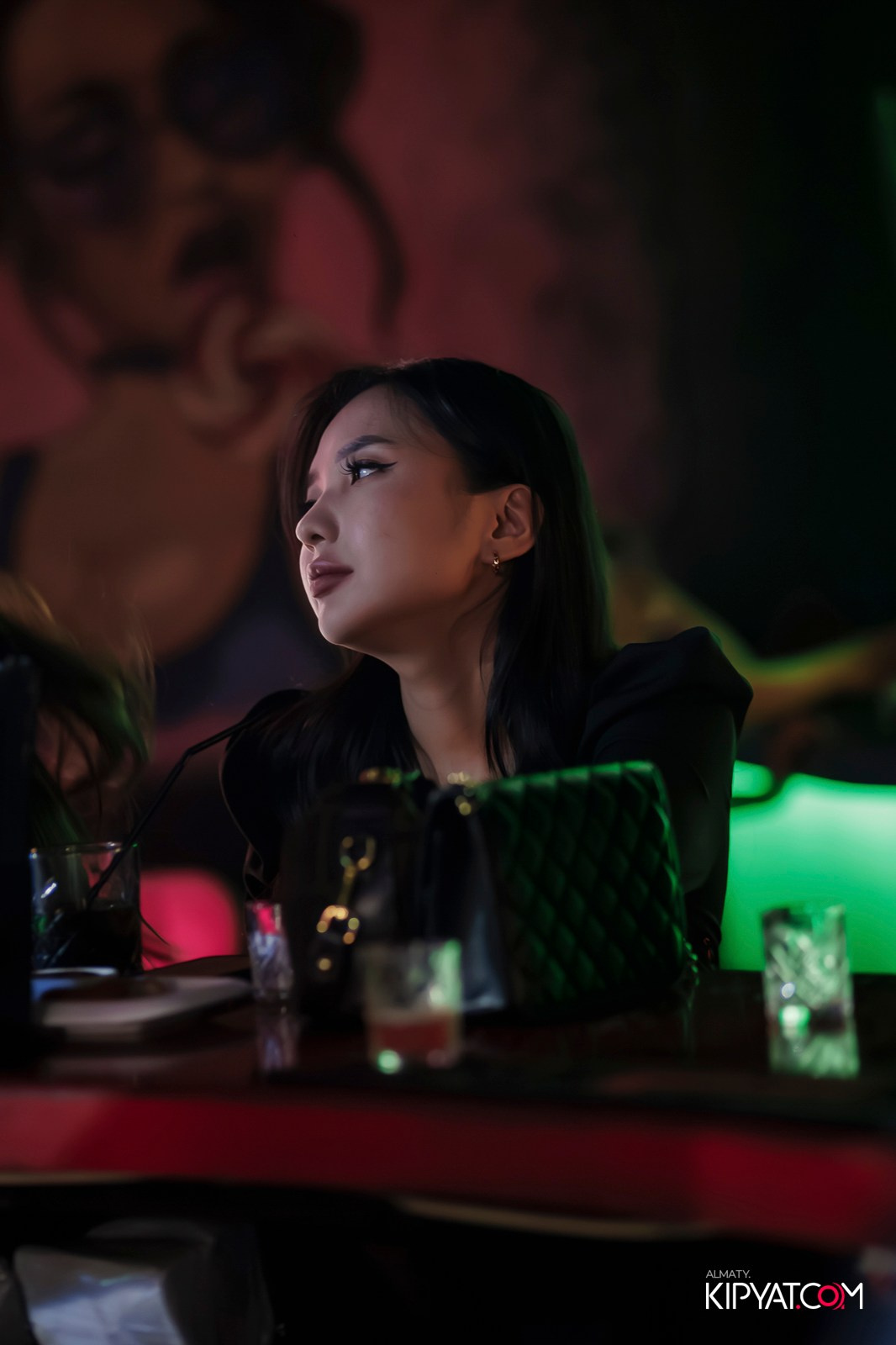 UYAT EMES BAR. КИПЯТКОМ АЛМАТЫ! Фотосъемка мероприятий в Алматы