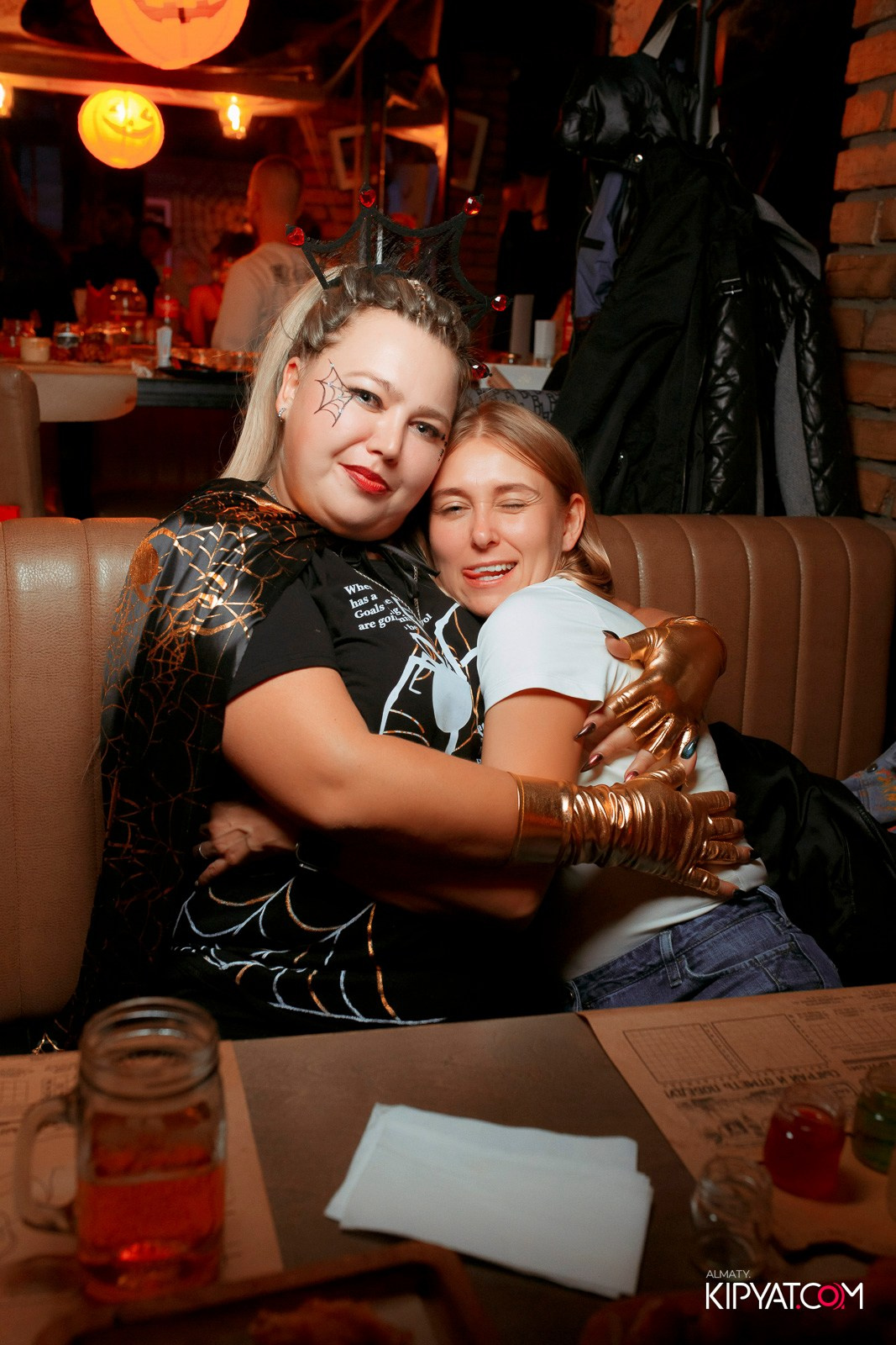 HALLOWEEN — BANKA BAR НА ШОЛОХОВА. КИПЯТКОМ АЛМАТЫ!