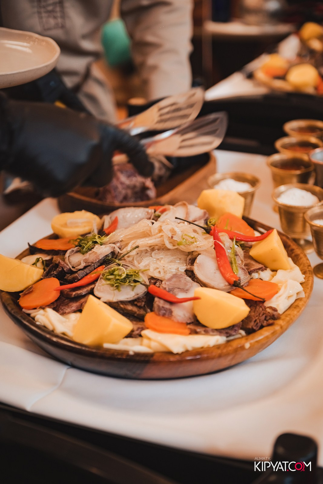 ИЗОБИЛЬНАЯ СЕМЬЯ. КИПЯТКОМ АЛМАТЫ! Фотосъемка мероприятий в Алматы