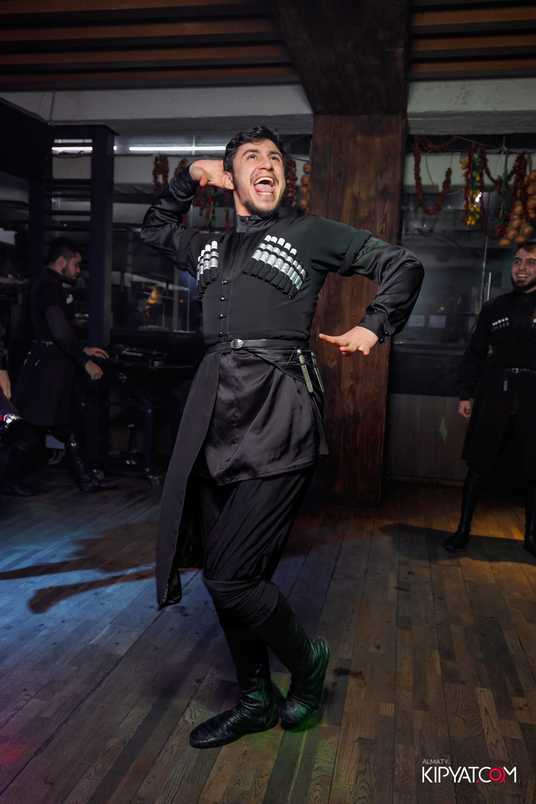 ВАХТАНГУРИ. КИПЯТКОМ АЛМАТЫ!