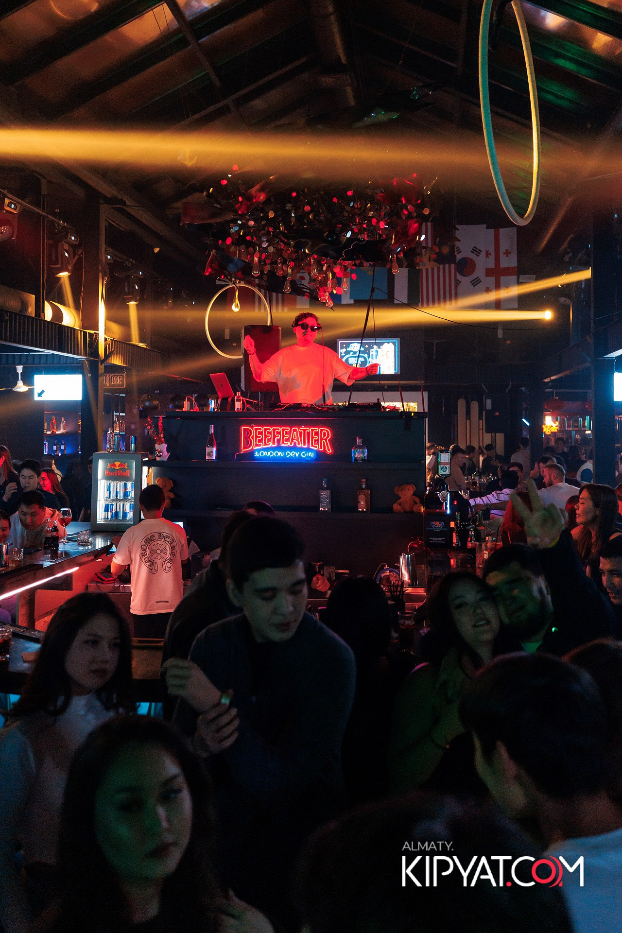 BANGLAROAD BAR SPECIAL GUEST: ASIK. КИПЯТКОМ АЛМАТЫ!