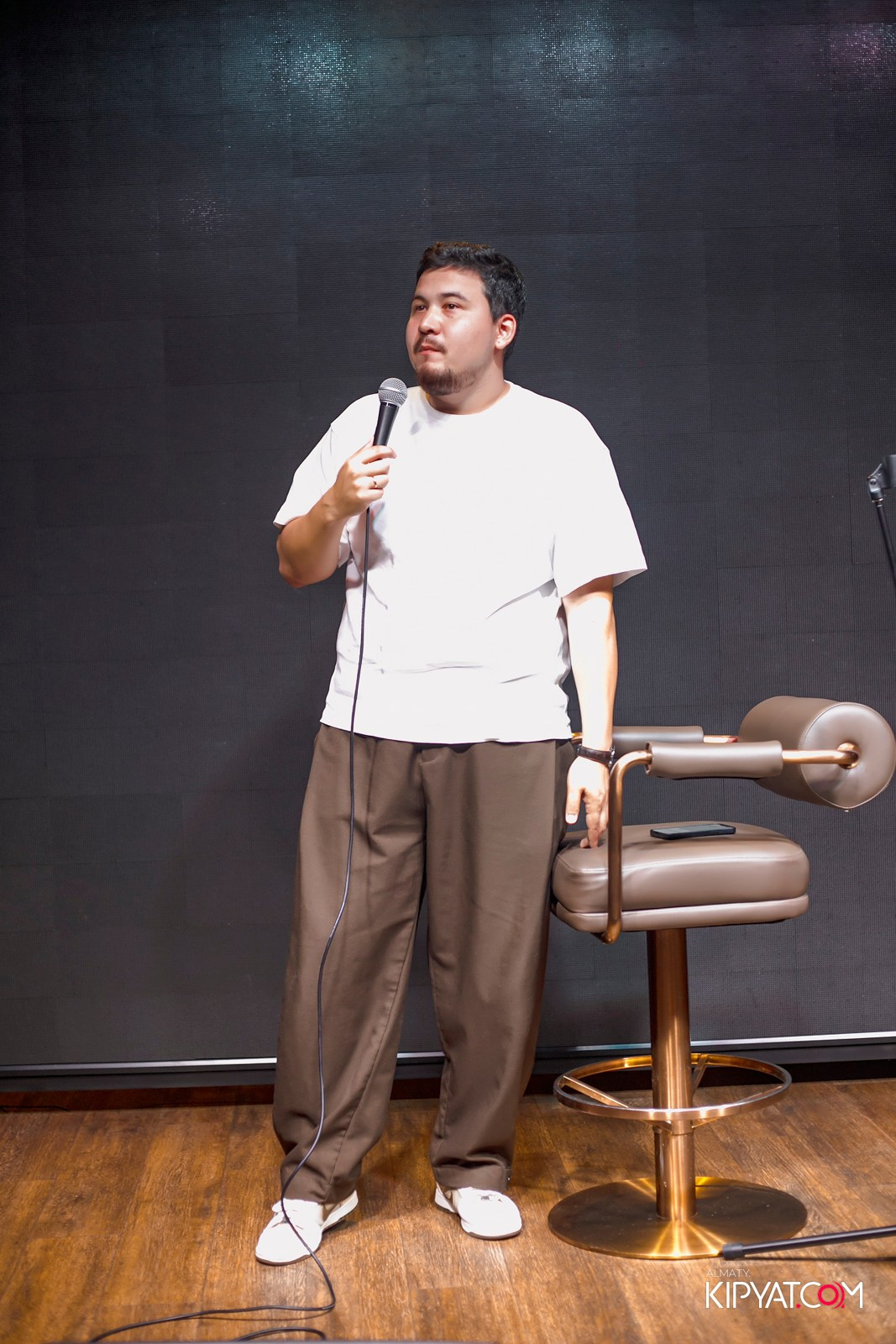 STAND UP КОНЦЕРТ АЛЕКСАНДРА МЕРКУЛЬ. КИПЯТКОМ АЛМАТЫ! Фотосъемка мероприятий в Алматы